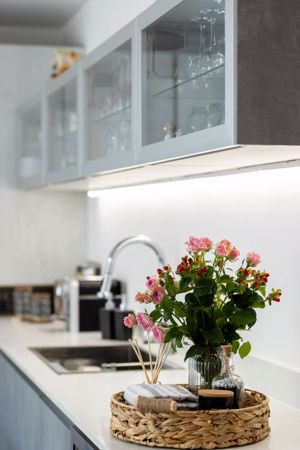 Kitchen- click for photo gallery